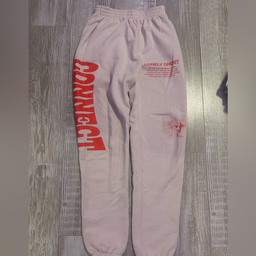LONELY GHOST Cream Joggers with orange Details